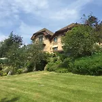 Le Manoir Au Отель