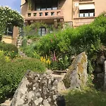 Отель Le Manoir Au