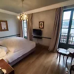 Le Manoir Au Жерарме