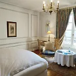 Отель Le Manoir Au 4*