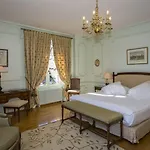 Отель Le Manoir Au Жерарме