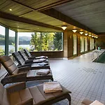 Le Manoir Au Жерарме