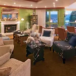 Отель Le Manoir Au 4*