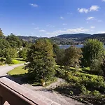 Le Manoir Au Hotel