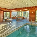 Le Manoir Au 4*