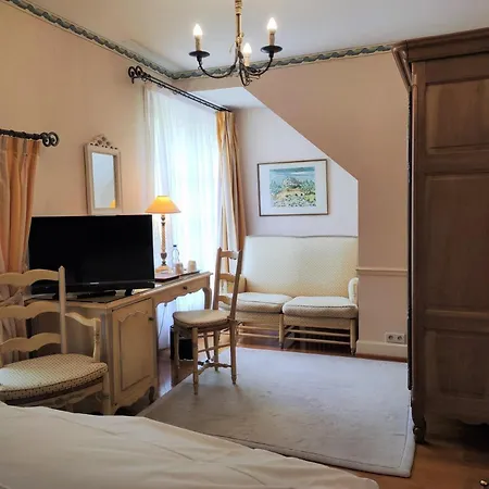 Hotel Le Manoir Au 4*