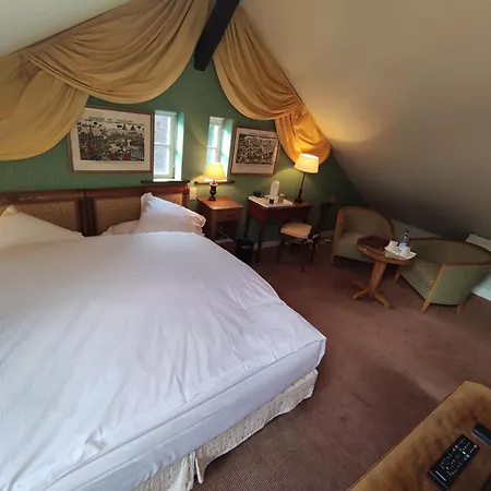 Hotel Le Manoir Au