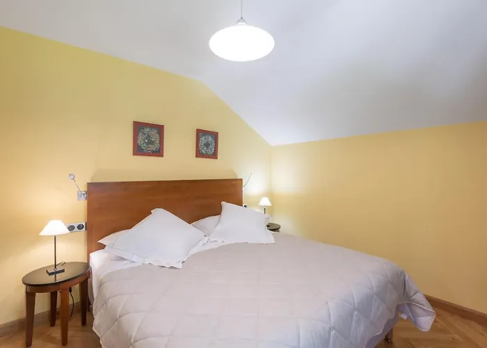 Le Manoir Au Отель 4*