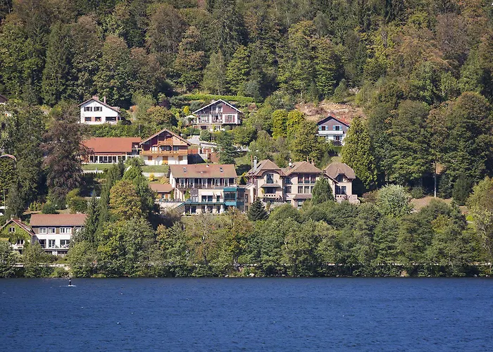 Le Manoir Au Жерарме