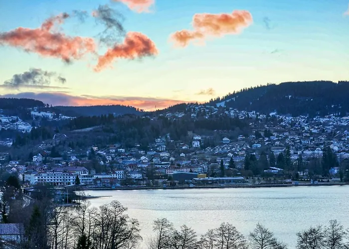 Le Manoir Au Hotel 4*